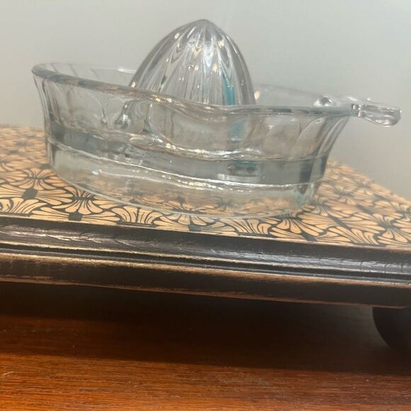 Orange Juice Extractor Clear Glass Vintage Reamer No chips - Picture 7 of 7